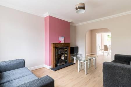 Solihull/Nec/Airport 3 Bedroom Semi-Detached House Бирмингем Экстерьер фото